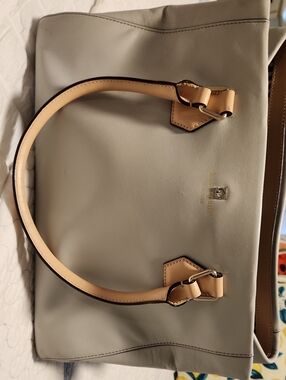 Kate Spade Parnell Street Wensley Handbag. Lightly Used Great Condition.